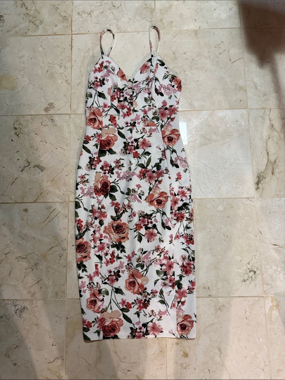 Floral Spaghetti-Strap Midi Dress in White and Pink